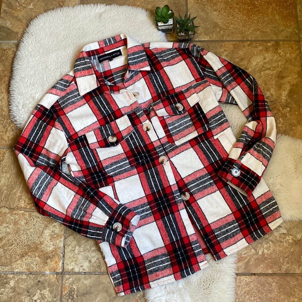 Kendall & Kylie Plaid Flannel Shacket Jacket Size Small Red Black White
